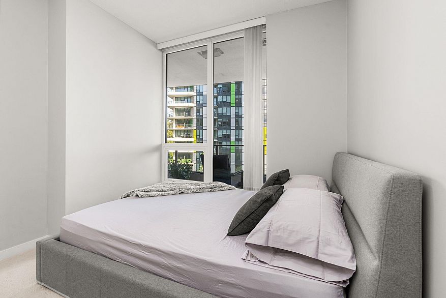 606 5628 Birney Avenue