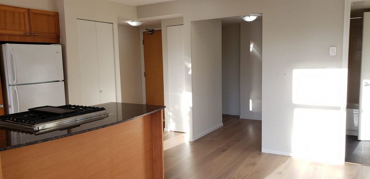 1001 1723 Alberni Street