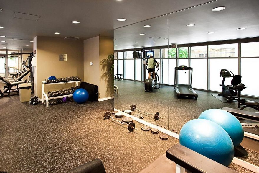 1105 1001 Richards Street