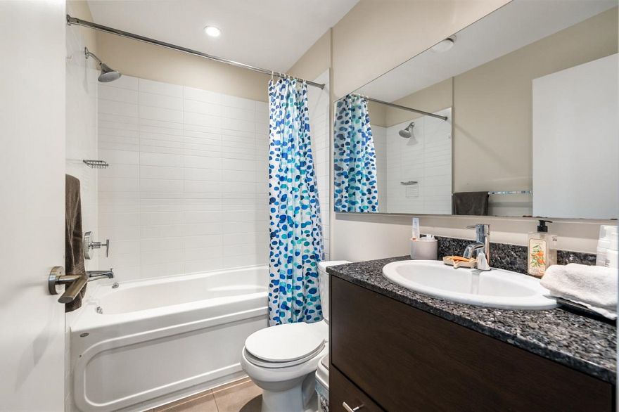 303 5928 Birney Avenue