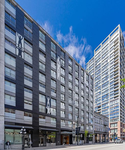 809 66 W Cordova Street