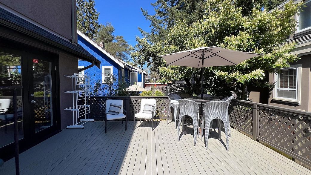 3090 Discovery Street