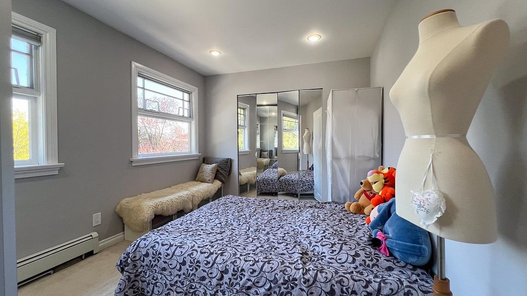 3090 Discovery Street