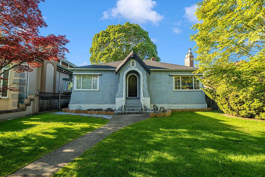 275 W King Edward Avenue
