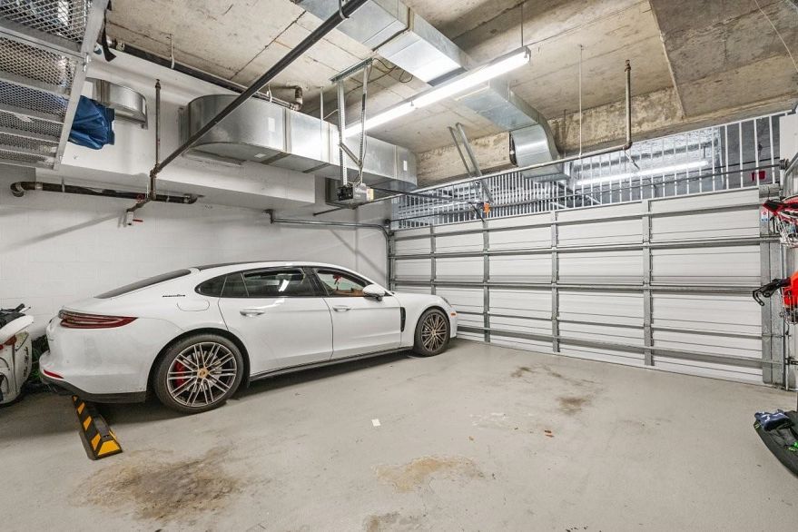 107 323 Jervis Street