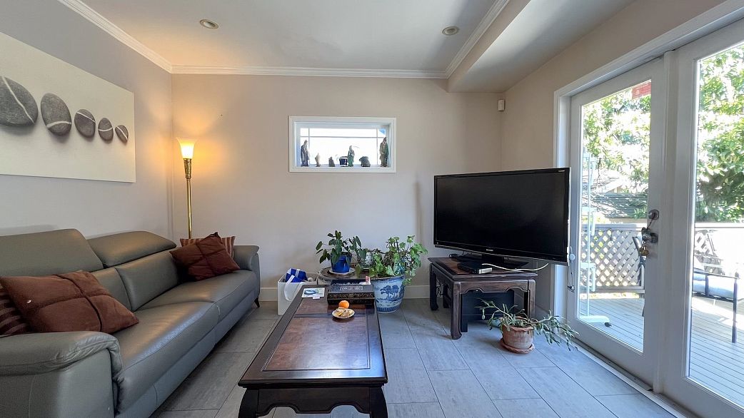 3090 Discovery Street