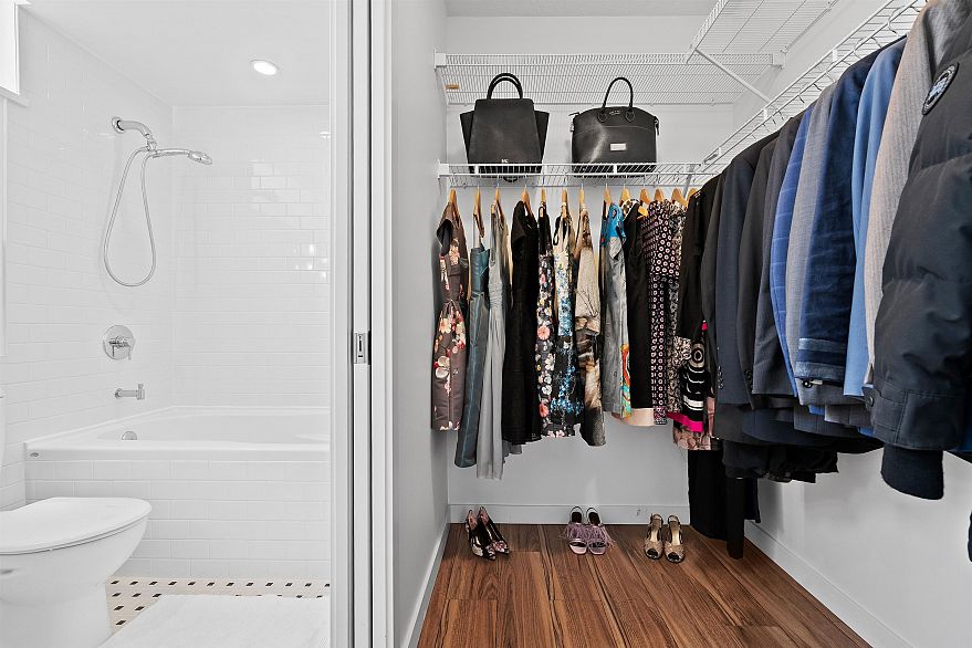 1504 821 Cambie Street