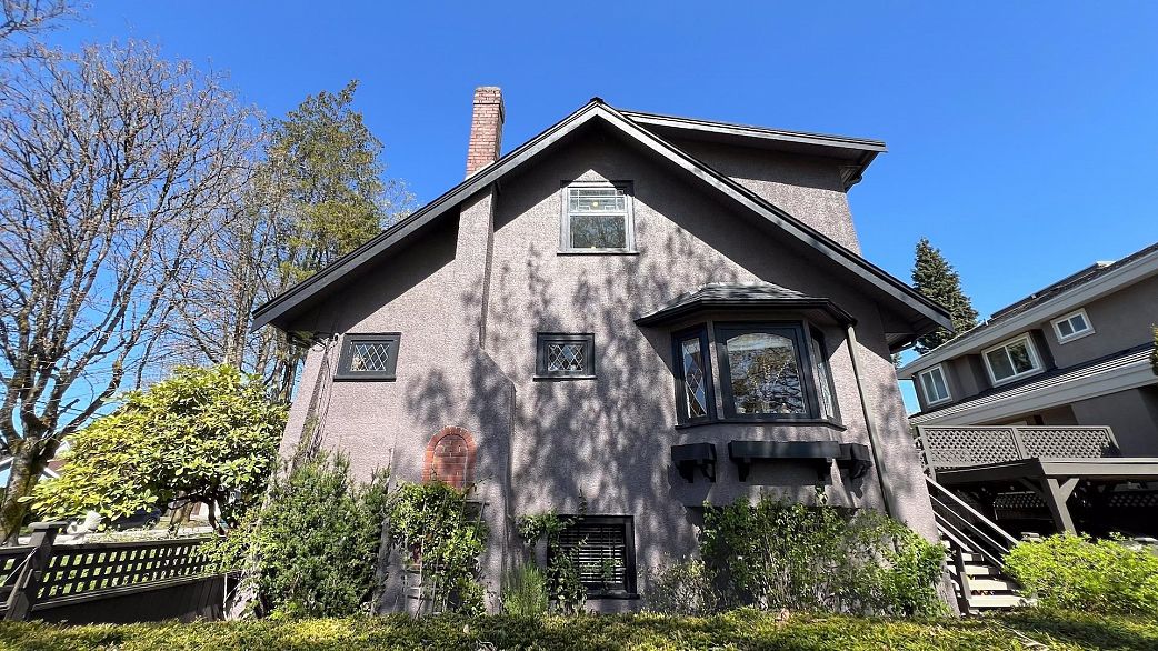 3090 Discovery Street