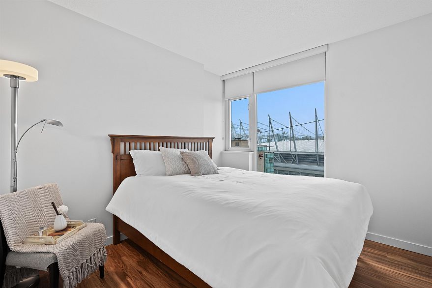 1504 821 Cambie Street