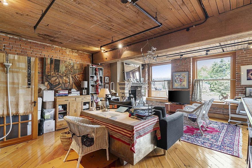 301 41 Alexander Street