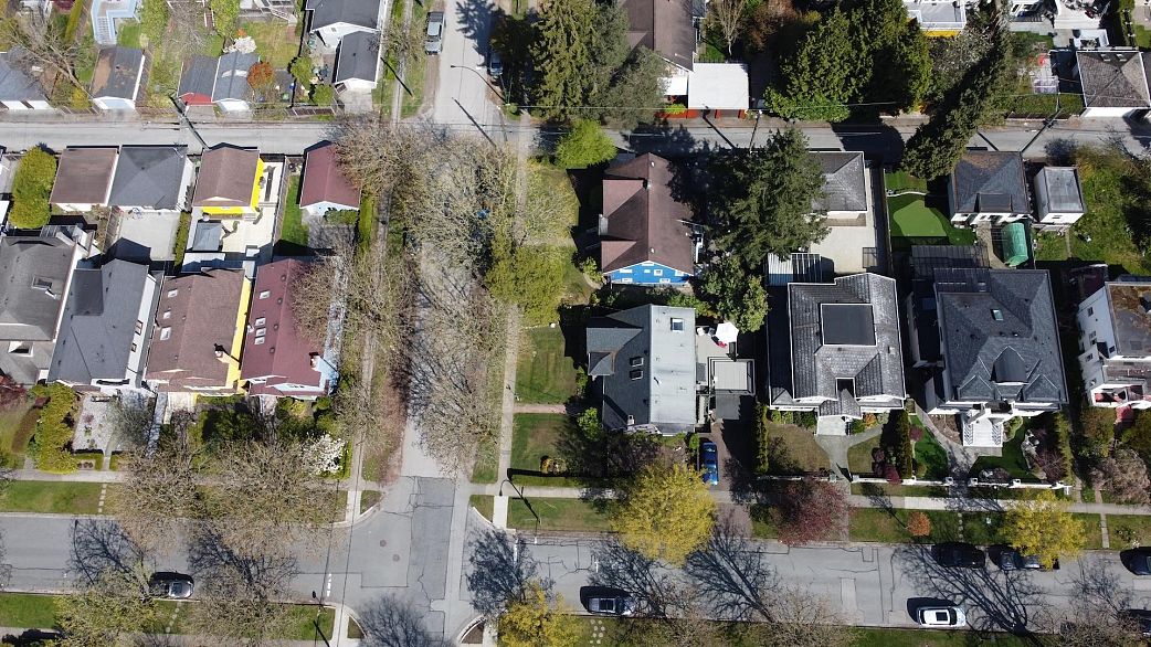 3090 Discovery Street