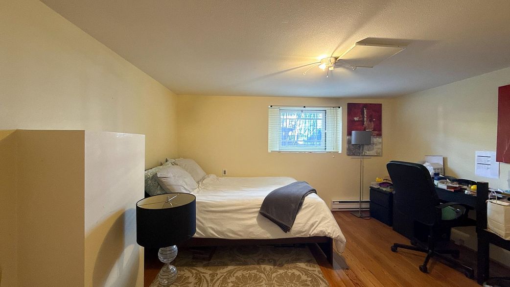 3090 Discovery Street