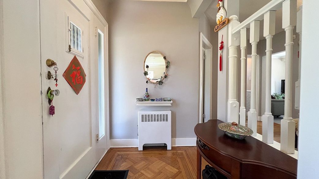 3090 Discovery Street