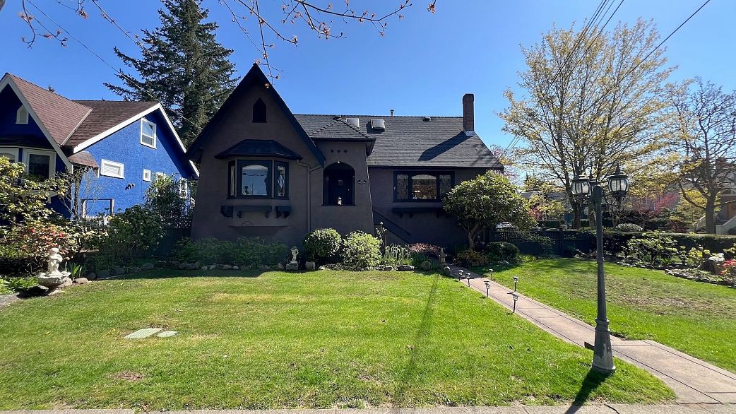 3090 Discovery Street