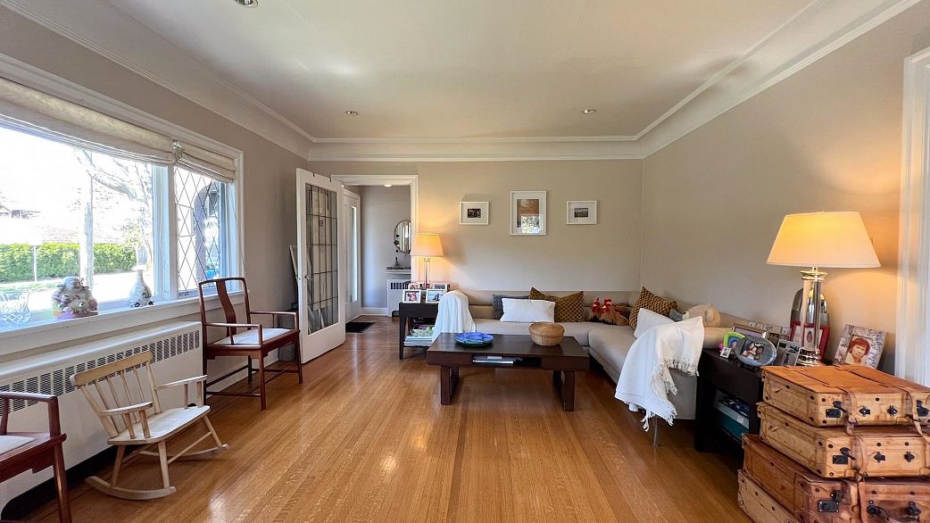 3090 Discovery Street