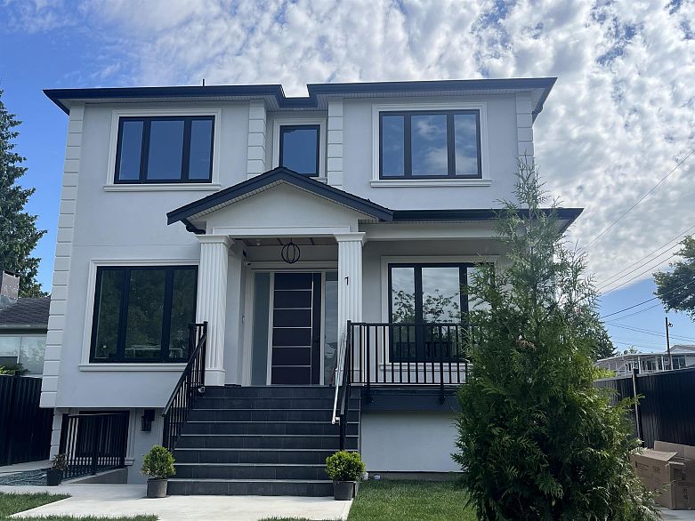 2350 E 49th Avenue