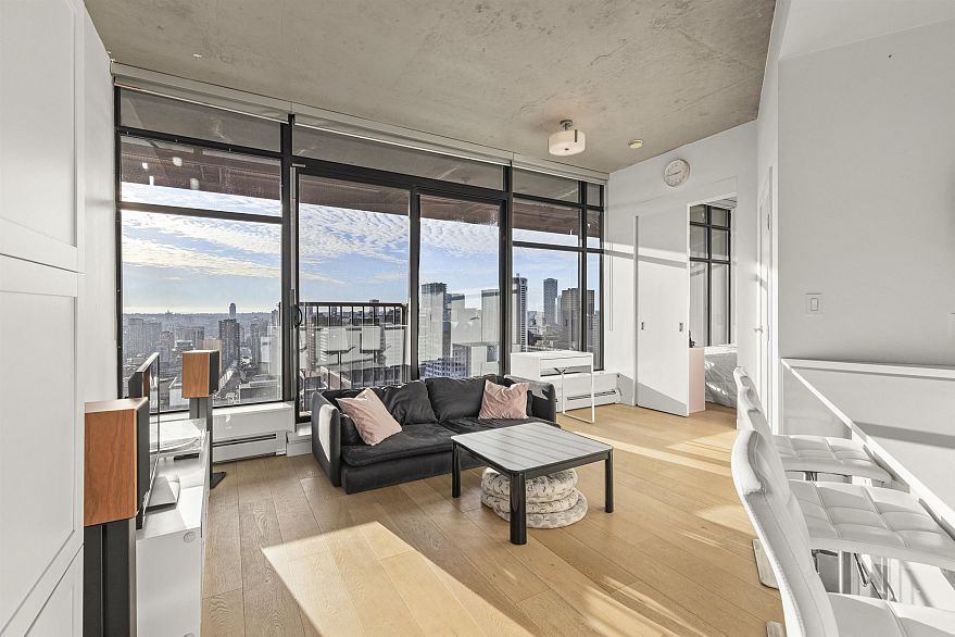 4108 128 W Cordova Street