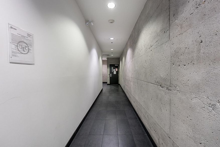 401 370 Carrall Street