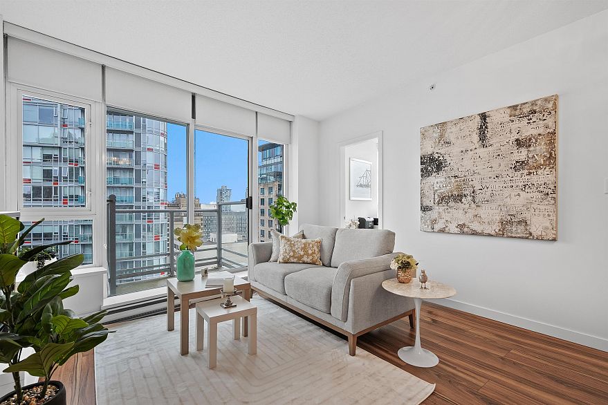 1504 821 Cambie Street