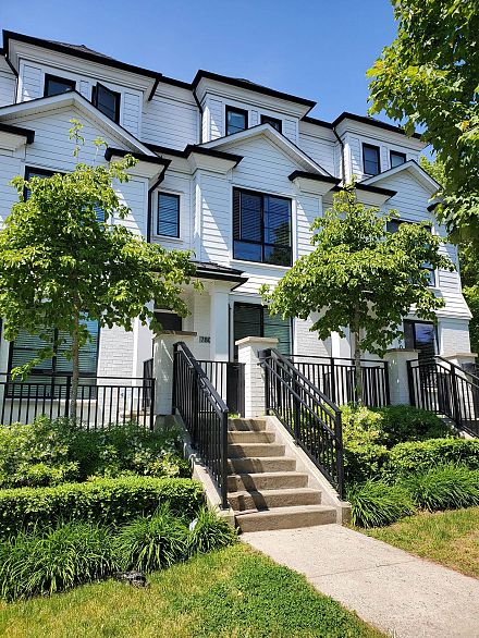 7807 Manitoba Street