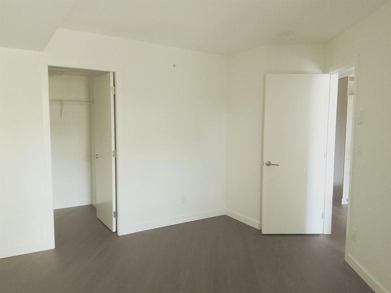 517 5470 Ormidale Street