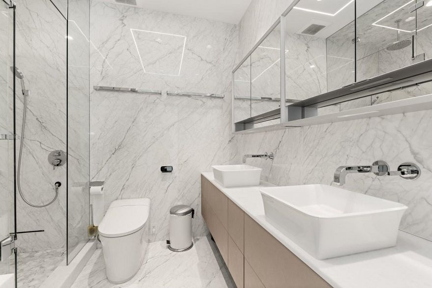 107 323 Jervis Street