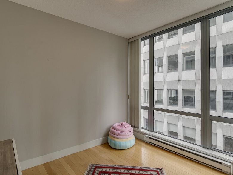 601 1228 W Hastings Street