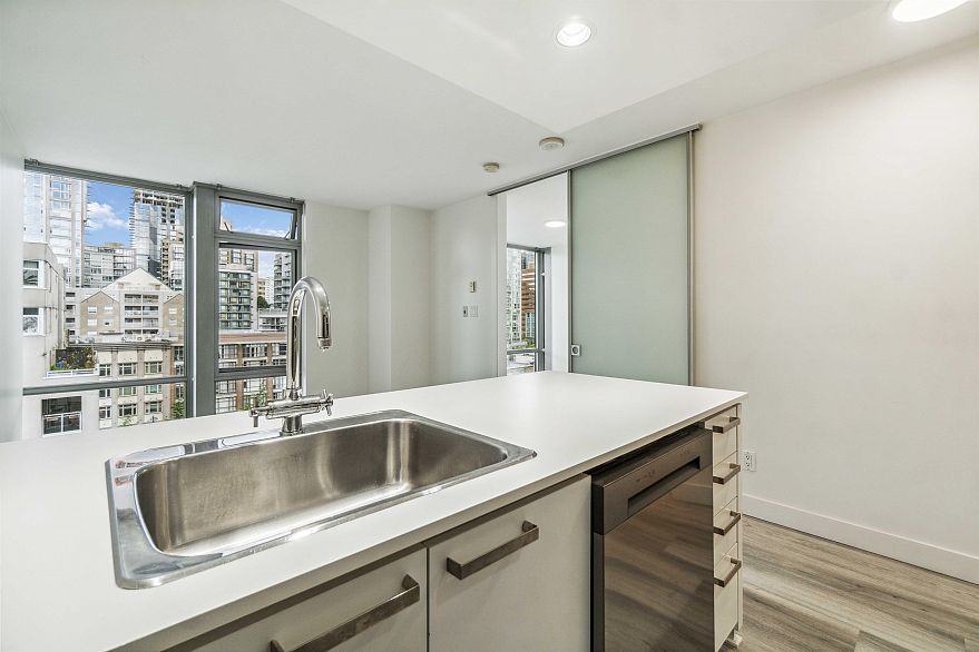 1006 1255 Seymour Street