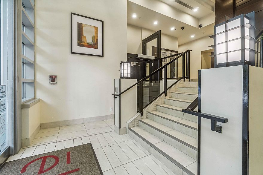 1006 1255 Seymour Street