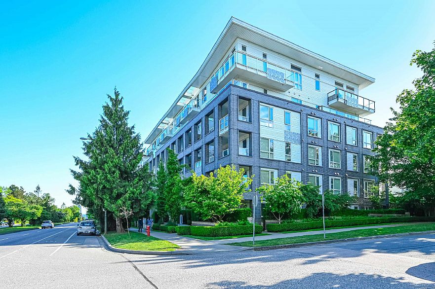 602 6633 Cambie Street