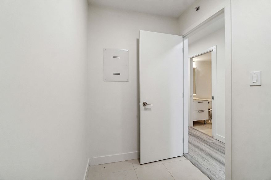 1006 1255 Seymour Street