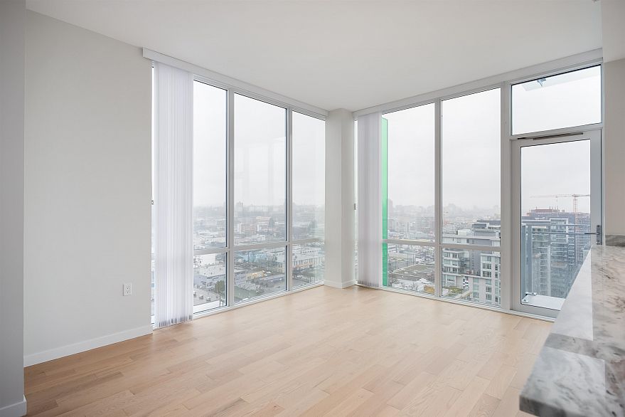 1802 1708 Ontario Street