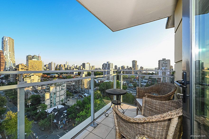 1602 1863 Alberni Street