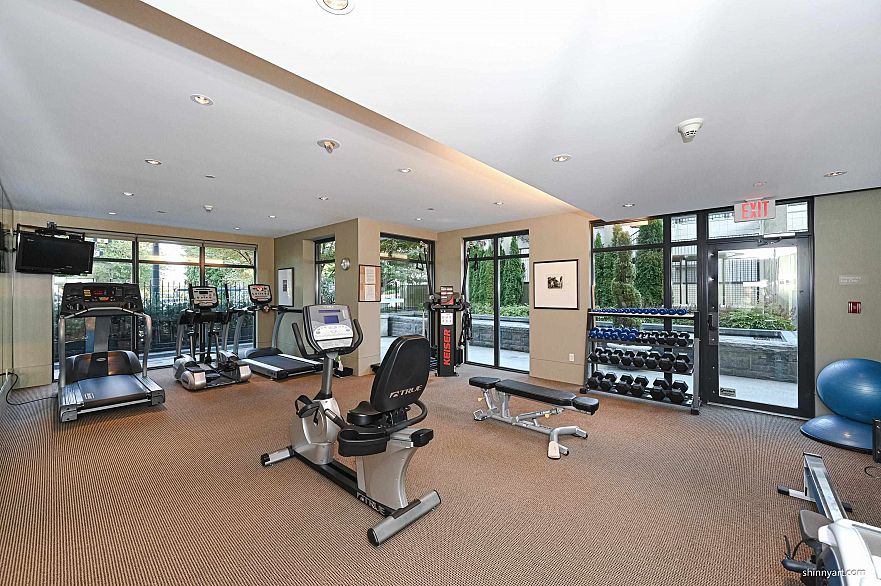 1602 1863 Alberni Street