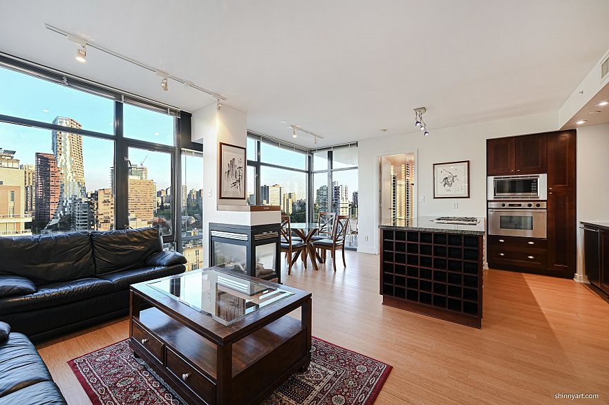 1602 1863 Alberni Street