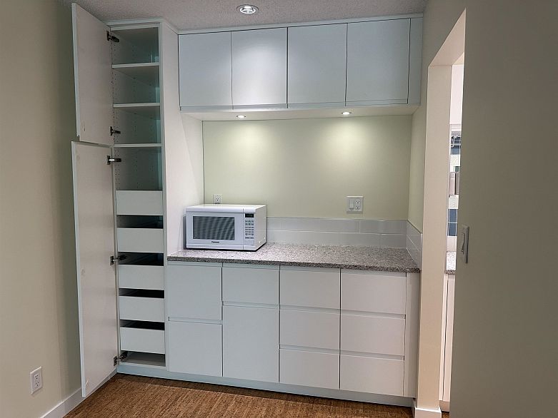 309 1422 E 3rd Avenue