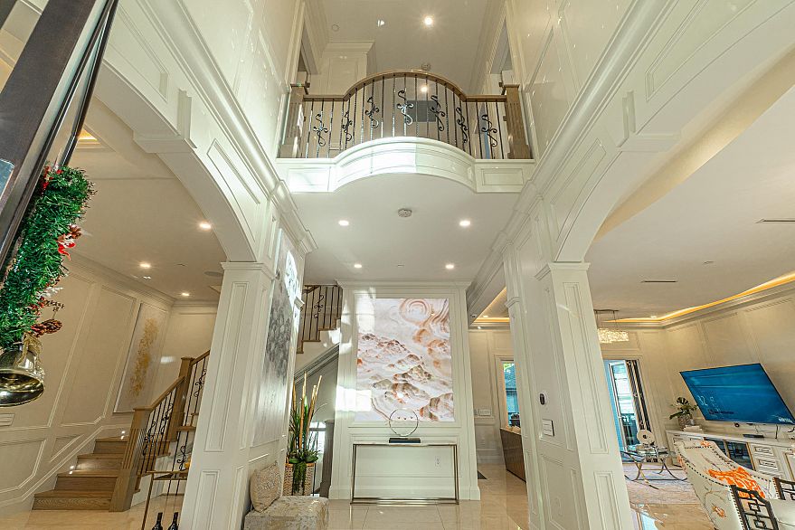 6038 Marguerite Street