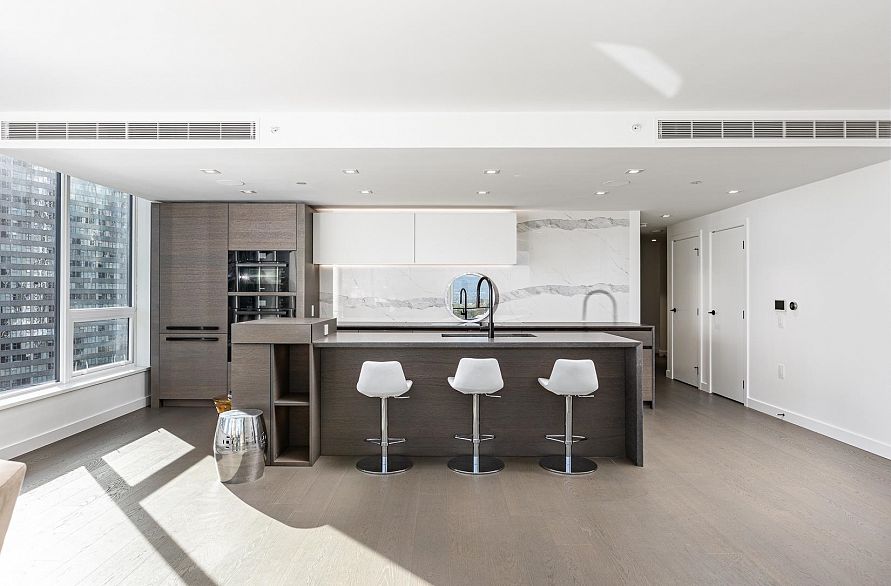 1102 620 Cardero Street