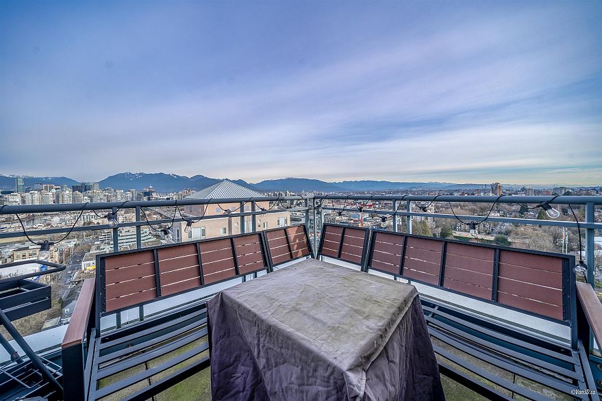 1902 2668 Ash Street