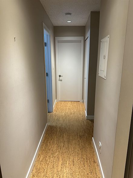 309 1422 E 3rd Avenue