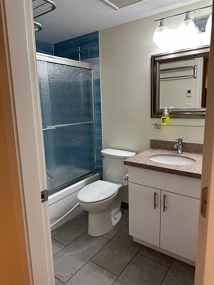 309 1422 E 3rd Avenue