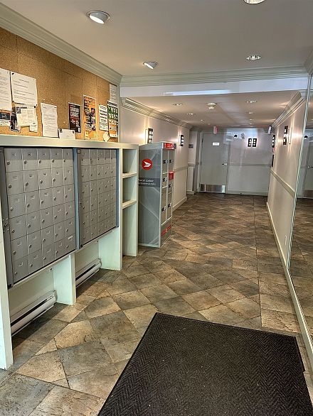 309 1422 E 3rd Avenue