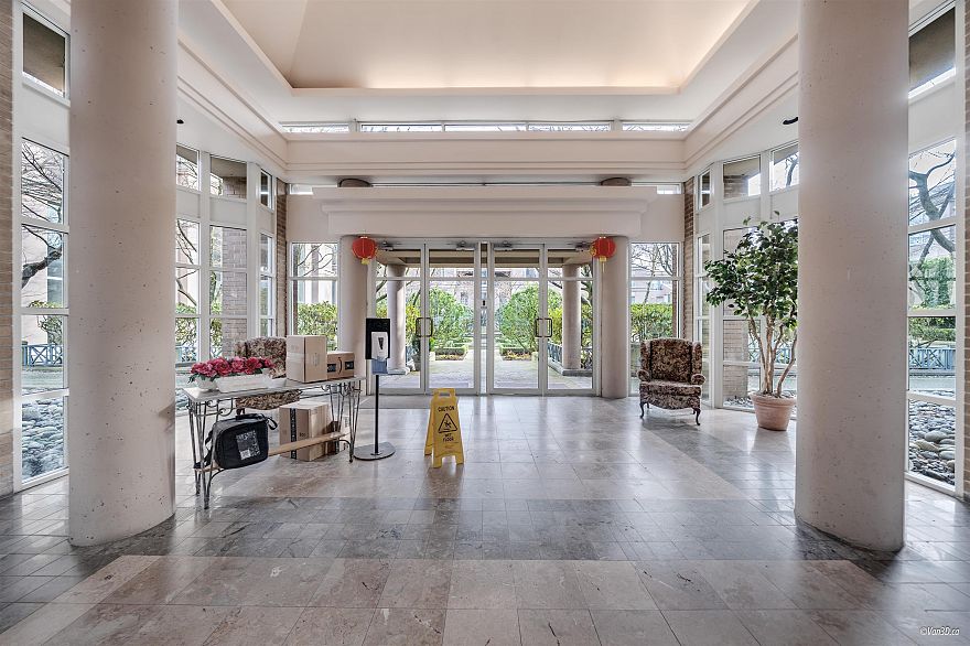 1902 2668 Ash Street