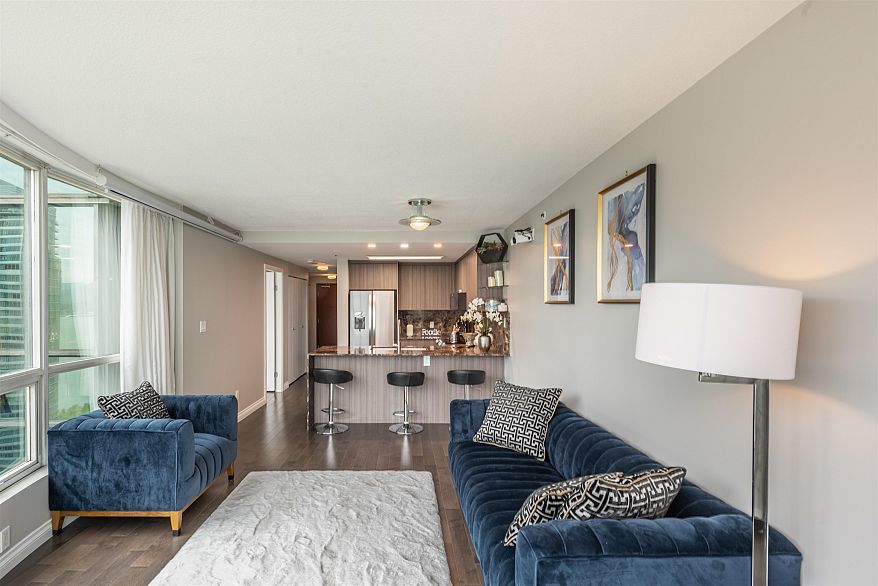 2302 555 Jervis Street