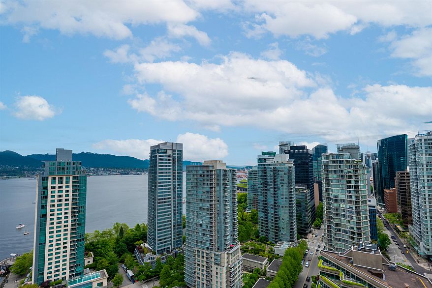 2302 555 Jervis Street