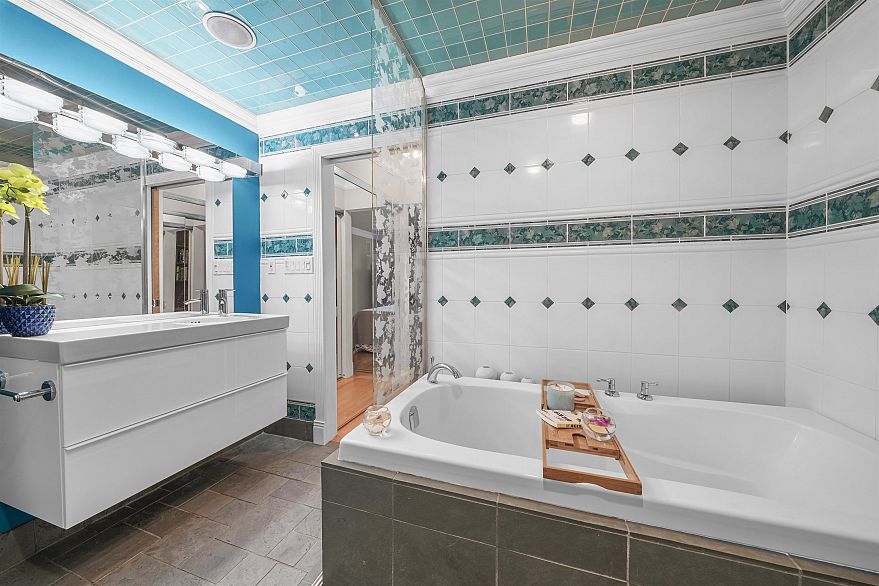 1130 Ironwork Passage