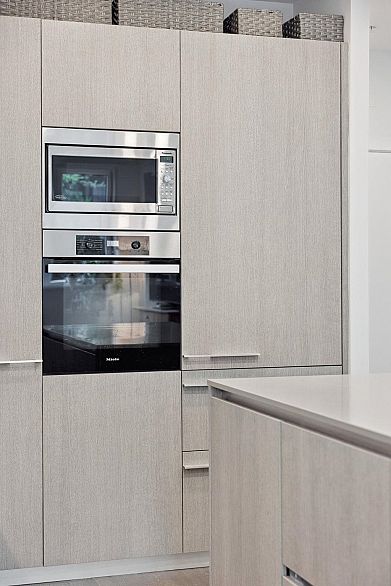 103 4932 Cambie Street