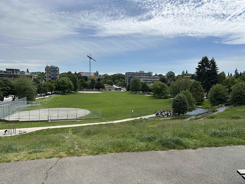 306 2234 Prince Albert Street