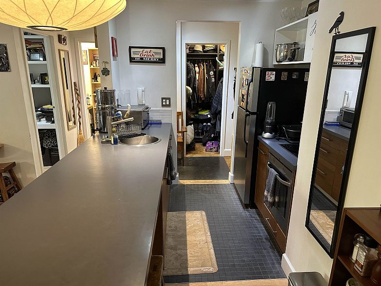 306 2234 Prince Albert Street