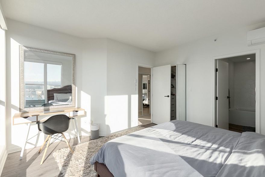 3603 939 Homer Street